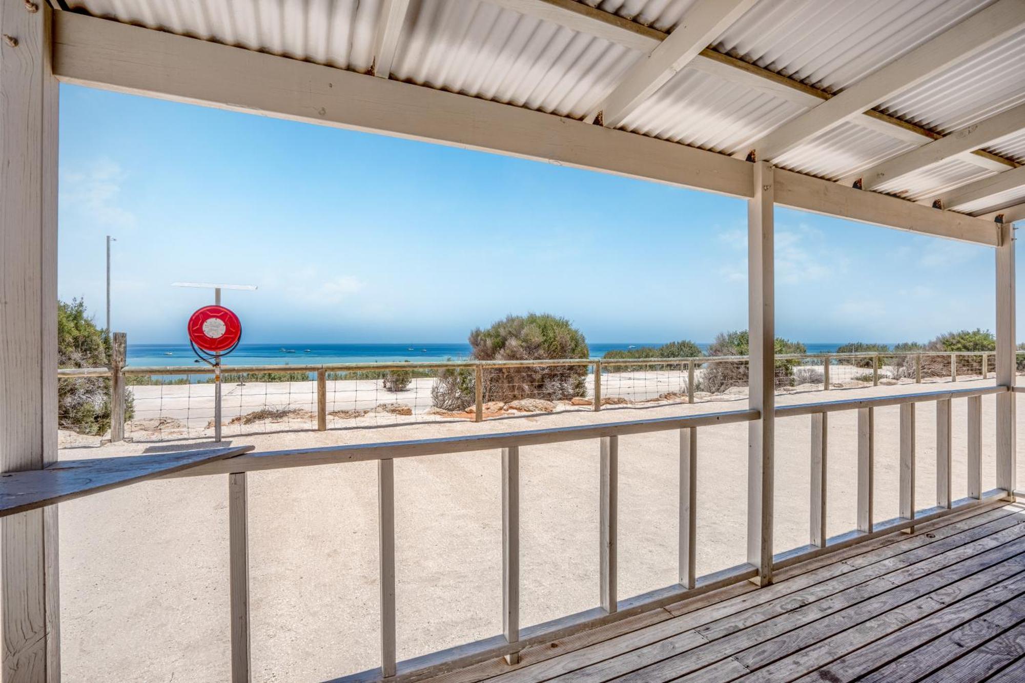 Tasman Holiday Parks - Denham Seaside Exterior photo